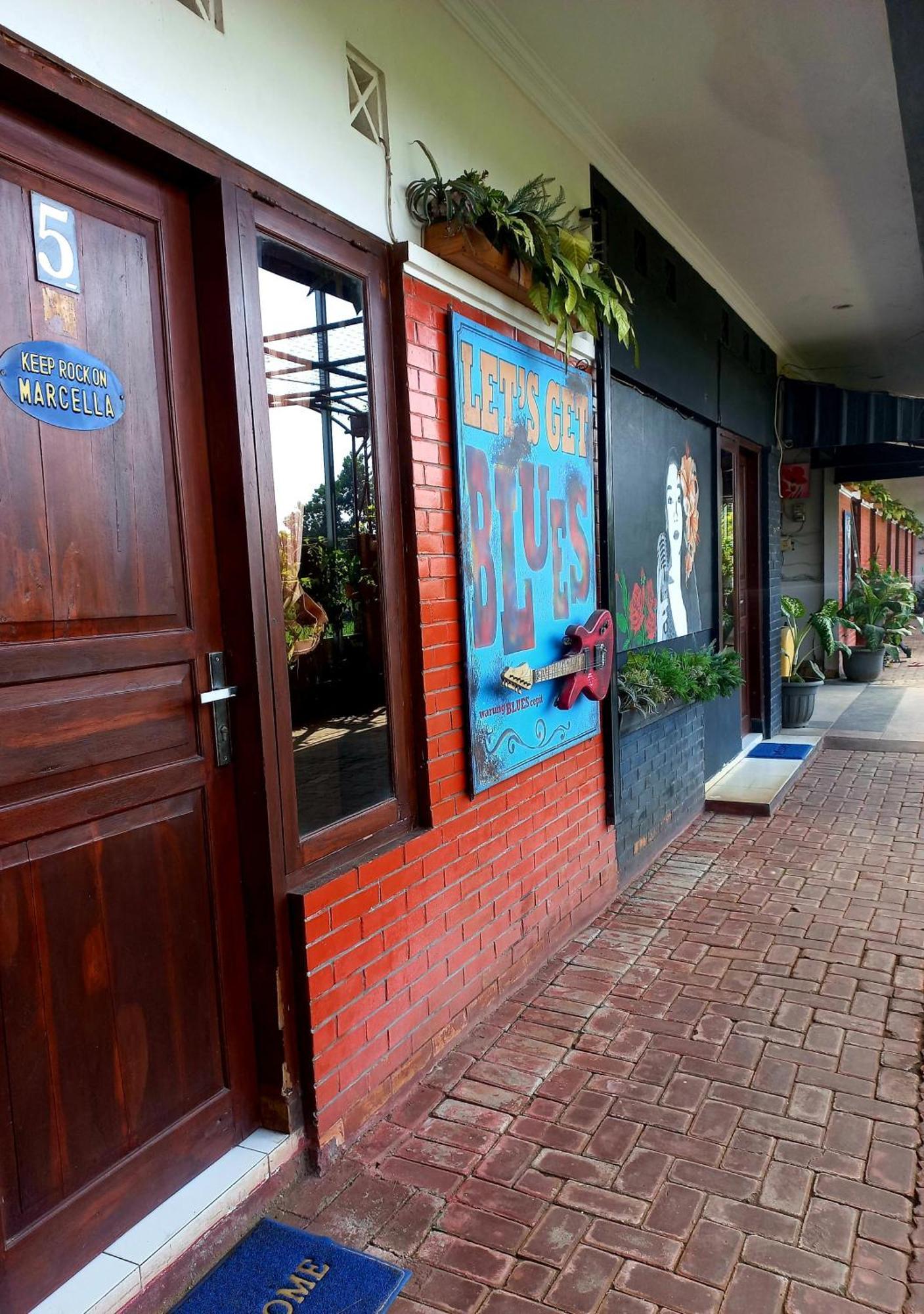 Hotel Omah Cepit Ngoại thất bức ảnh